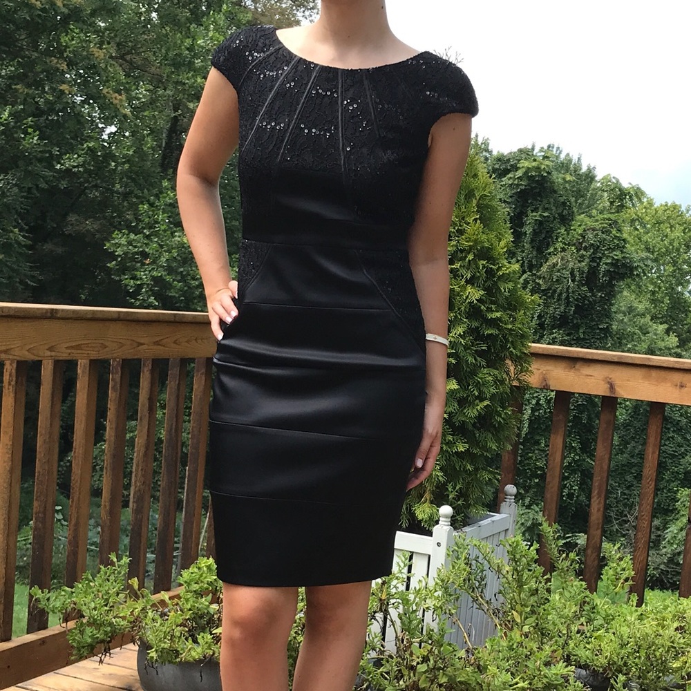 COPY - ⭐️BLACK SEQUIN CAP SLEEVE JAX DRESS⭐️ HOLIDAY